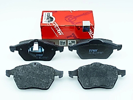 OPEL VECTRA-B MAKYAJLI KASA 1.6 ( Z16XE ) TRW MARKA ÖN FREN BALATASI ( GDB1271 )